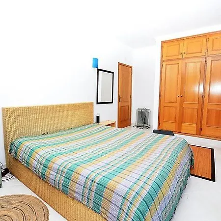Vila Casa Dos Cestos